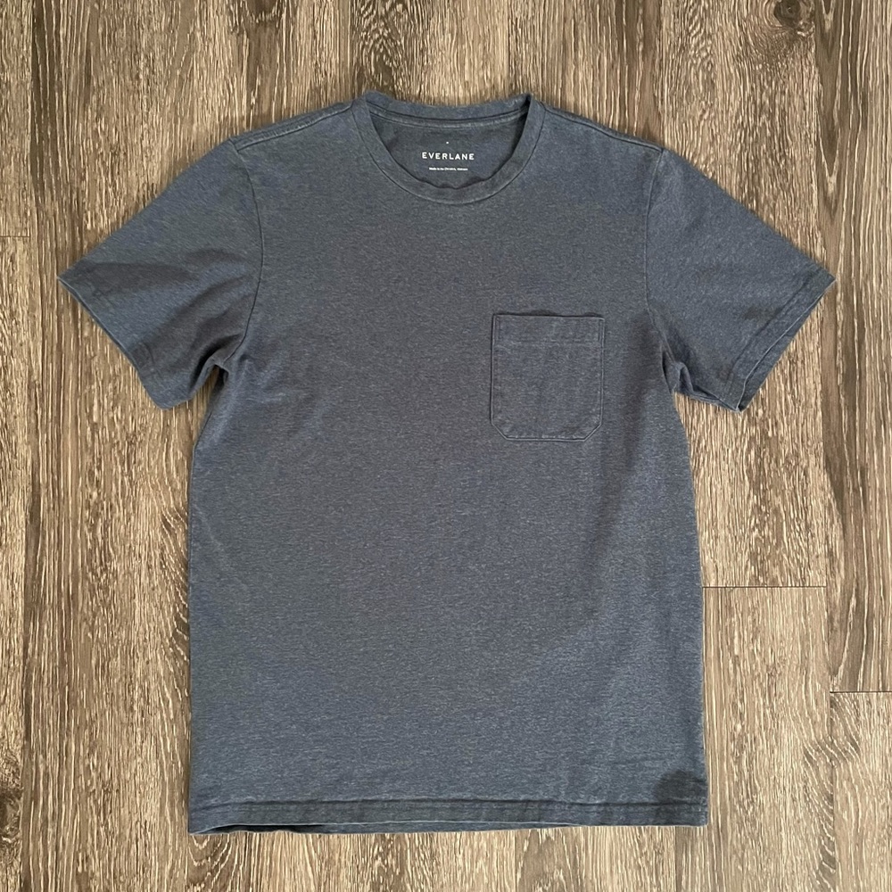 Everlane pocket t shirt